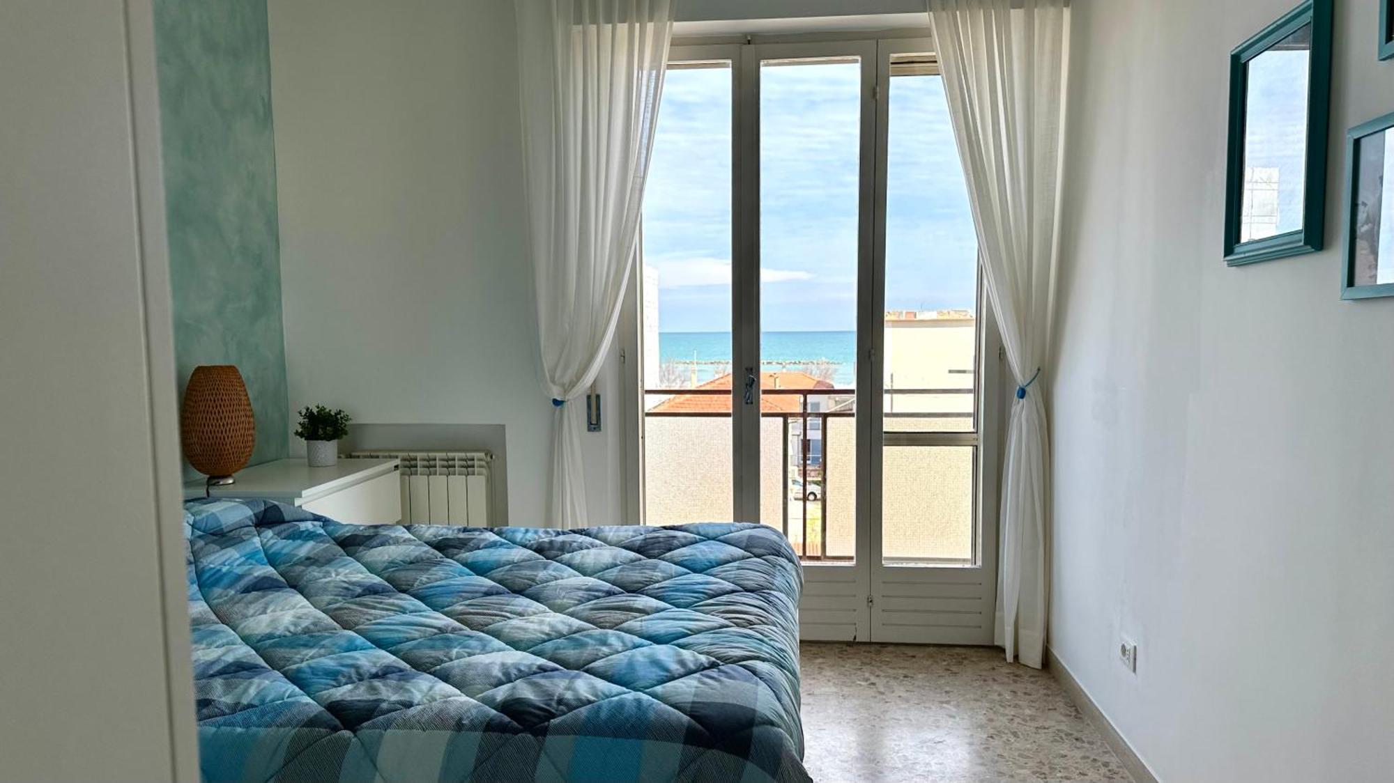 Se041 - Senigallia, Quadrilocale Accessoriato A 150Mt Dal Mare Zewnętrze zdjęcie