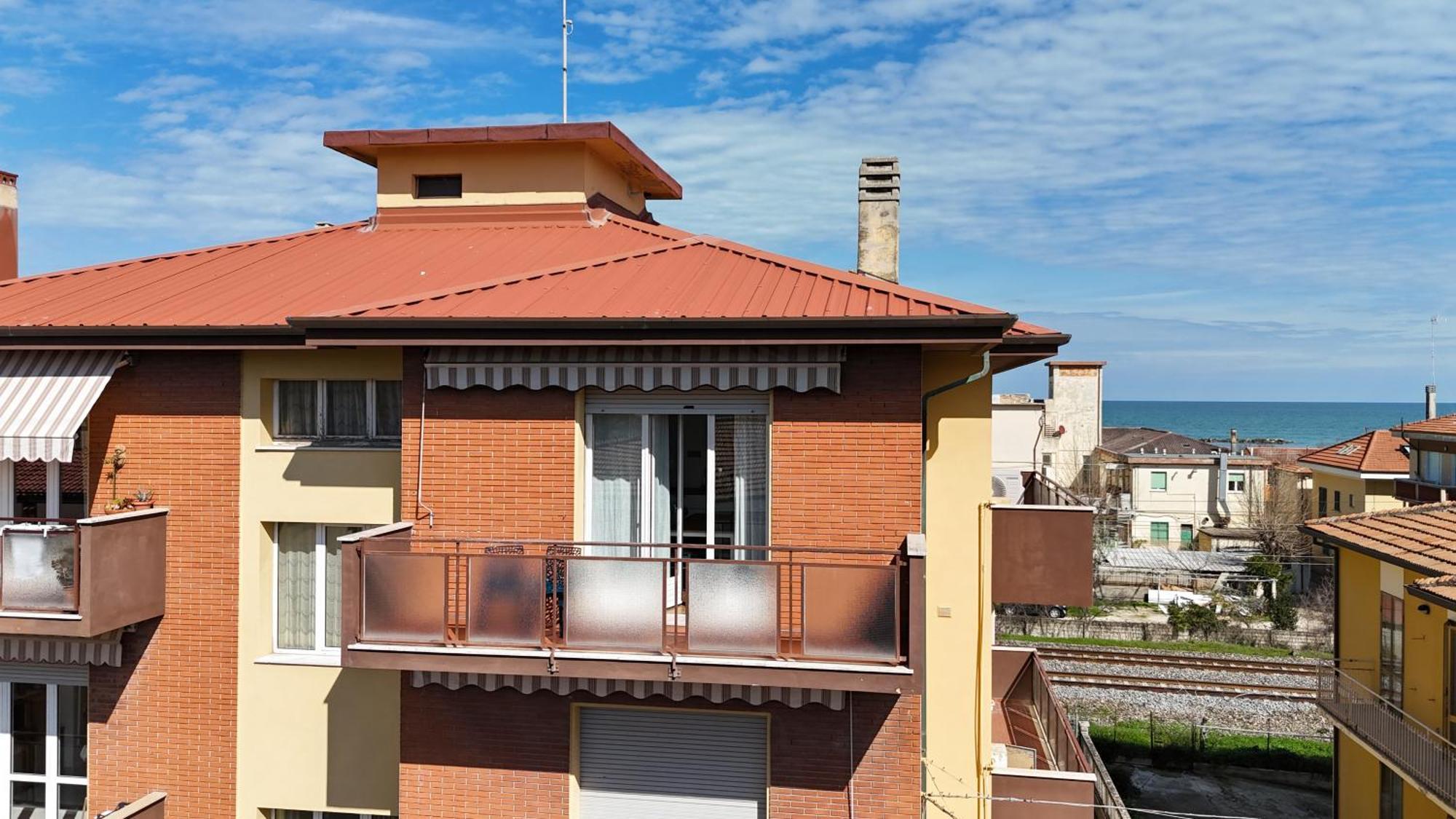 Se041 - Senigallia, Quadrilocale Accessoriato A 150Mt Dal Mare Zewnętrze zdjęcie